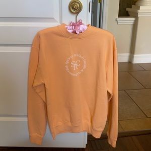 Sporty and rich orange sweatshirt